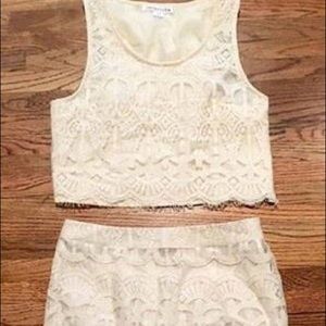 White/cream lace matching bridal set